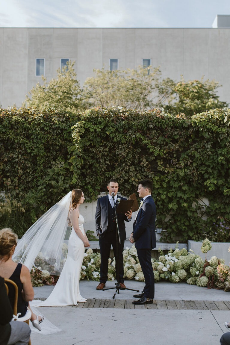 Fall outdoor ceremony